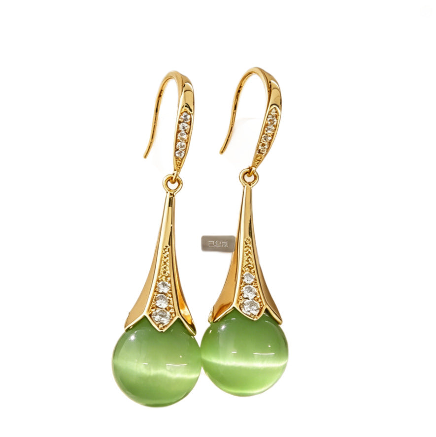 New Chinese retro chalcedony water drop earrings, gold-plated diamond-encrusted high-end earrings, female elegance temperament niche design