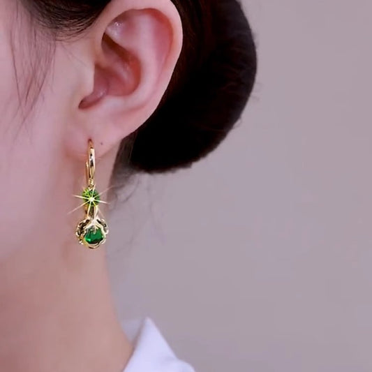 Retro light luxury court style green zircon ear buckle temperament exquisite high-end earrings niche fashion versatile earrings