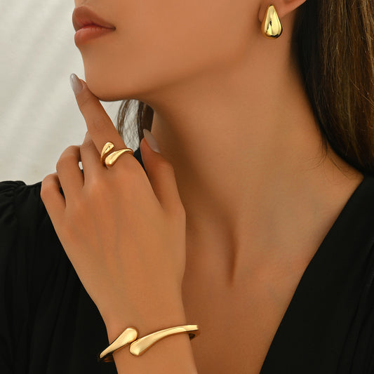 Teardrop Earrings, Bracelet & Ring Set