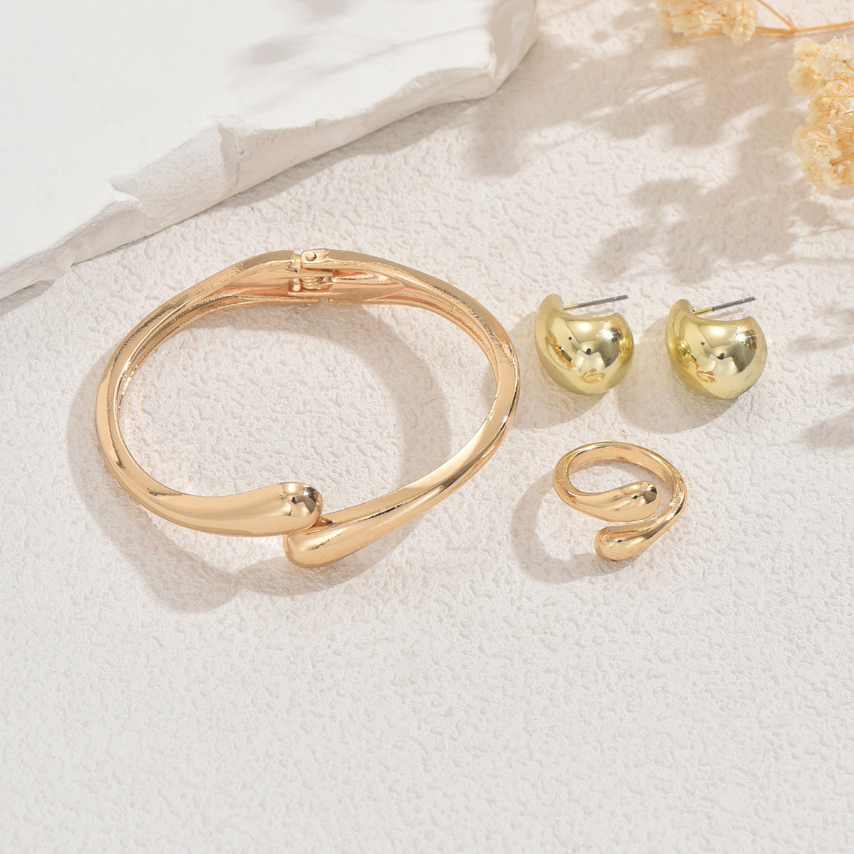 Teardrop Earrings, Bracelet & Ring Set