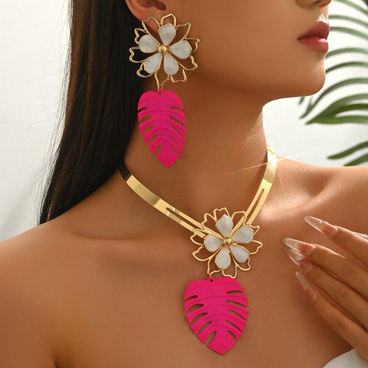 Metal Leaf Earrings & Floral Necklace Set