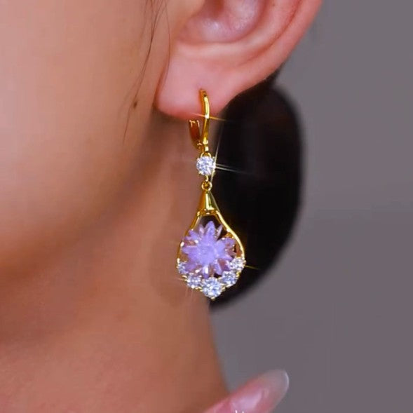 Light luxury diamond-encrusted zircon crystal flower earrings, niche design earrings, versatile temperament, new earrings in 2025