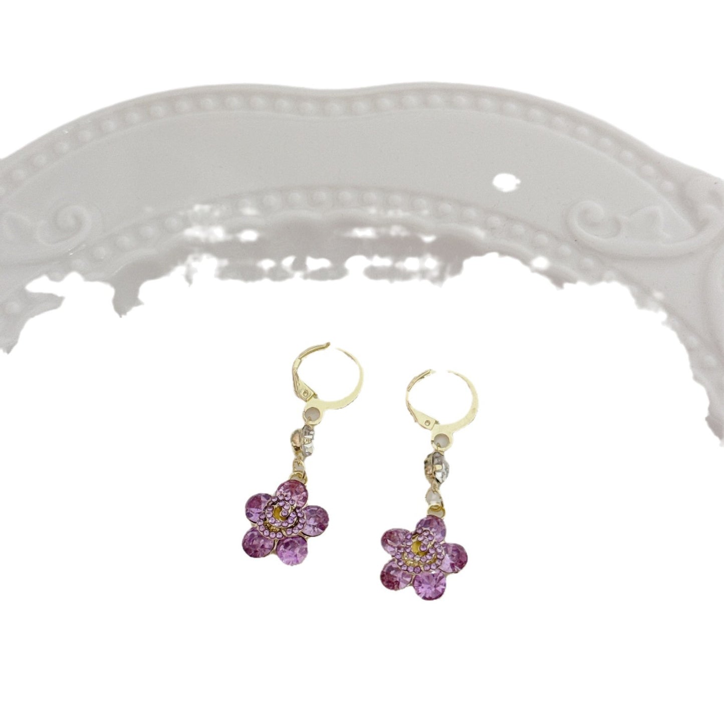 French fashion temperament sweet diamond-encrusted flower fringed earrings gentle and elegant design light luxury unique ear jewelry