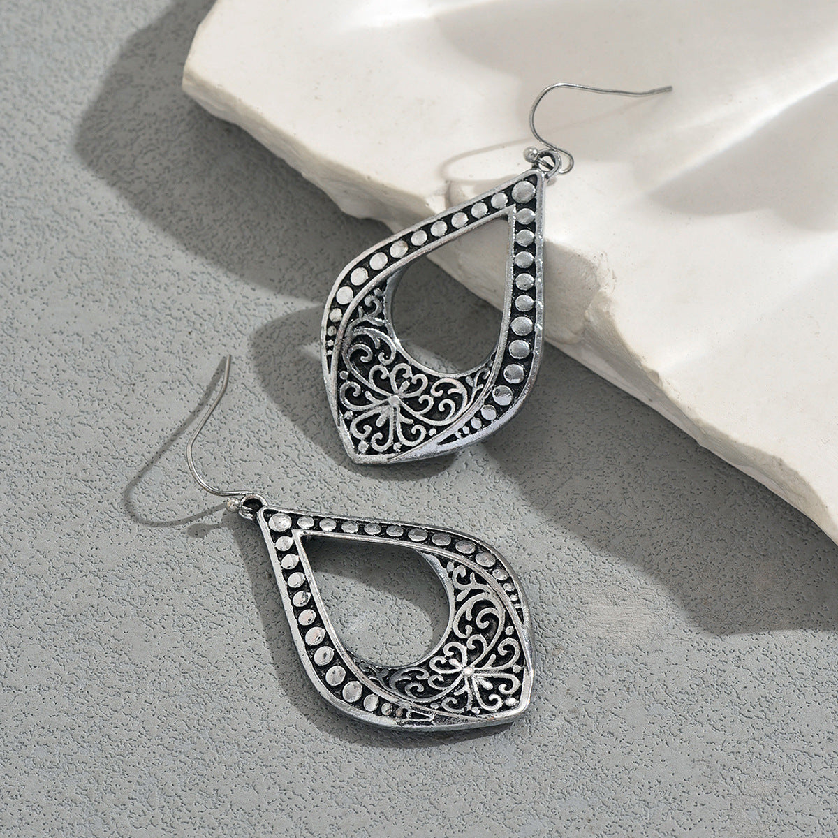 Vintage Hollow Geometric Stud Earrings