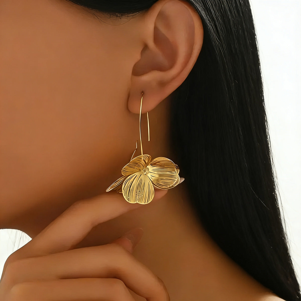 Hollow Metal Flower Earrings
