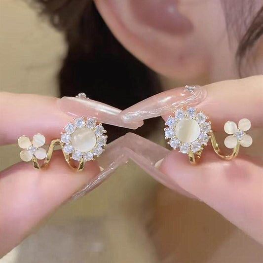 Summer light luxury opal sun flower stud earrings for women's high-end sense flash diamond micro-set earrings fashionable gentle intellectual earrings