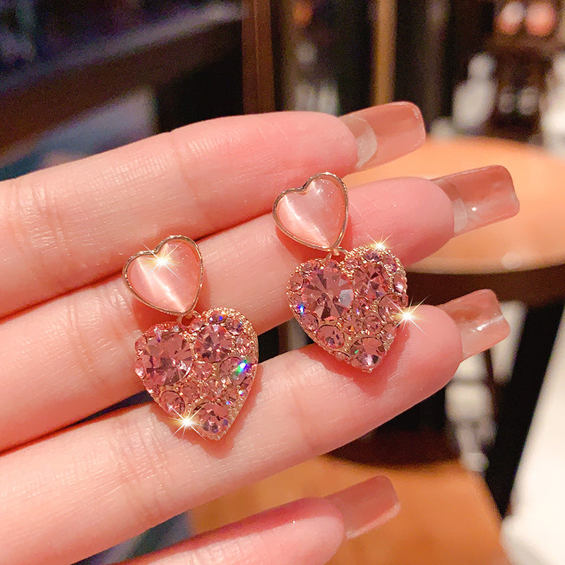 new Internet celebrity explosion pink diamond love stud earrings women's silver needle high-end fashion earrings tide