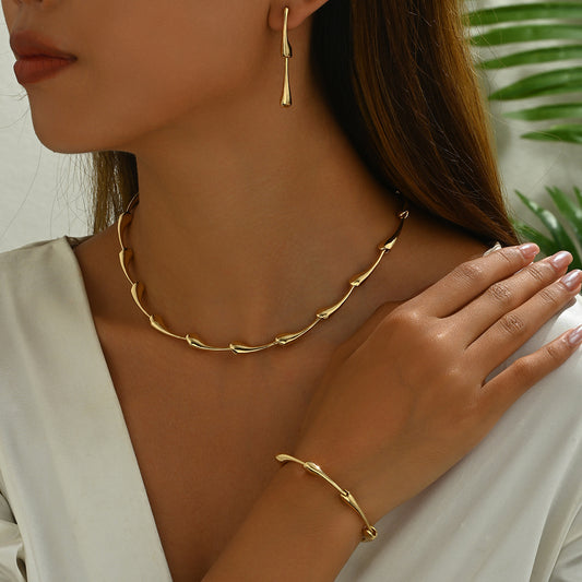 Teardrop Necklace, Earrings & Bracelet Set