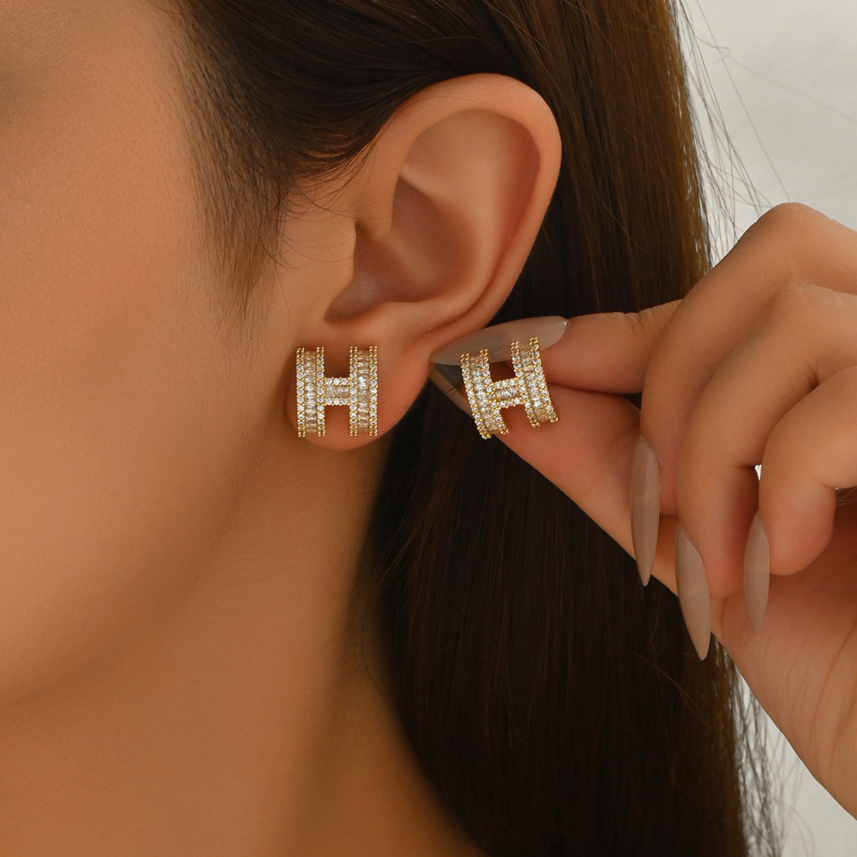 Crystal Starfish Stud Earrings