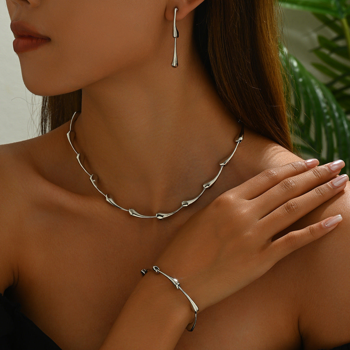 Teardrop Necklace, Earrings & Bracelet Set
