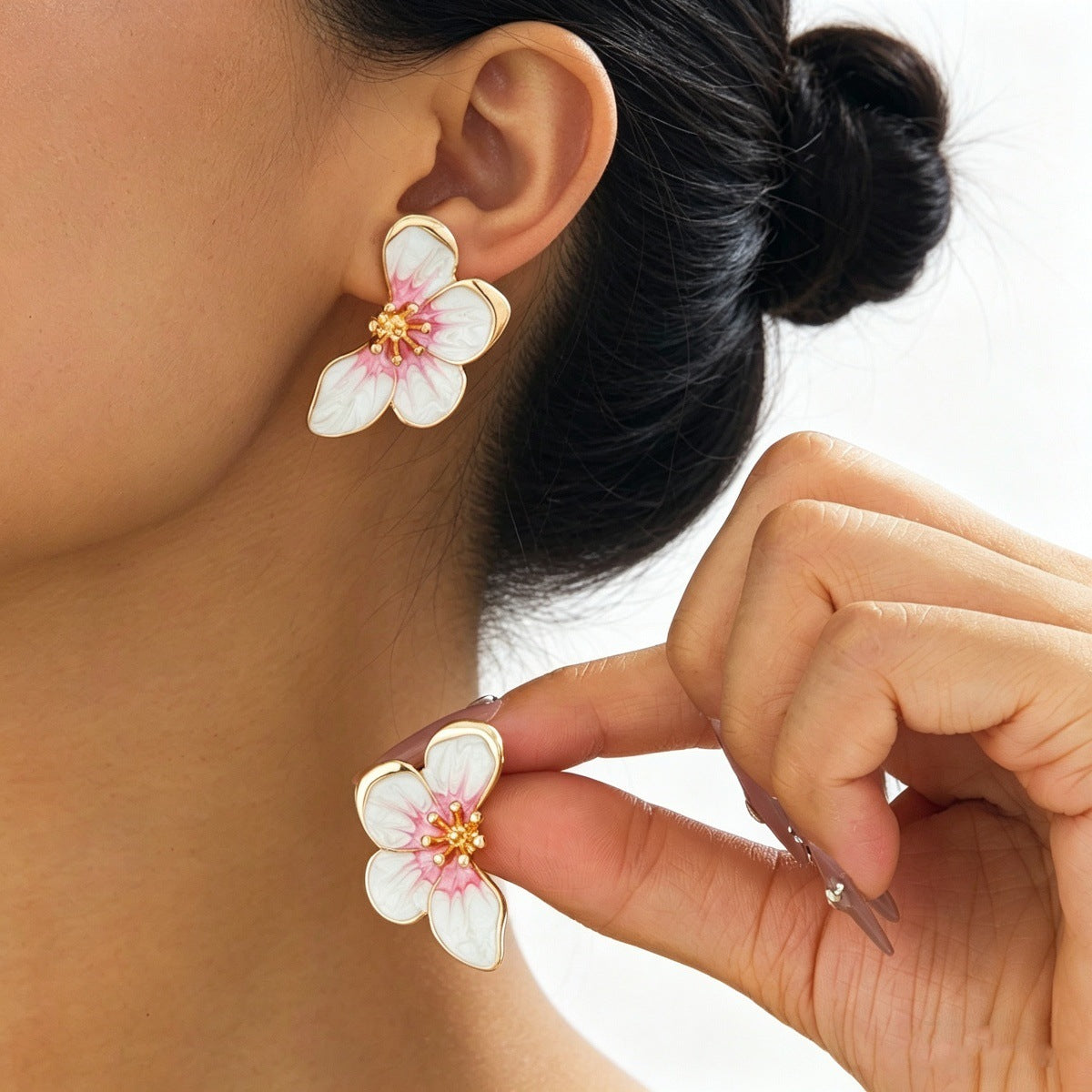 Metal Enamel Flower Stud Earrings