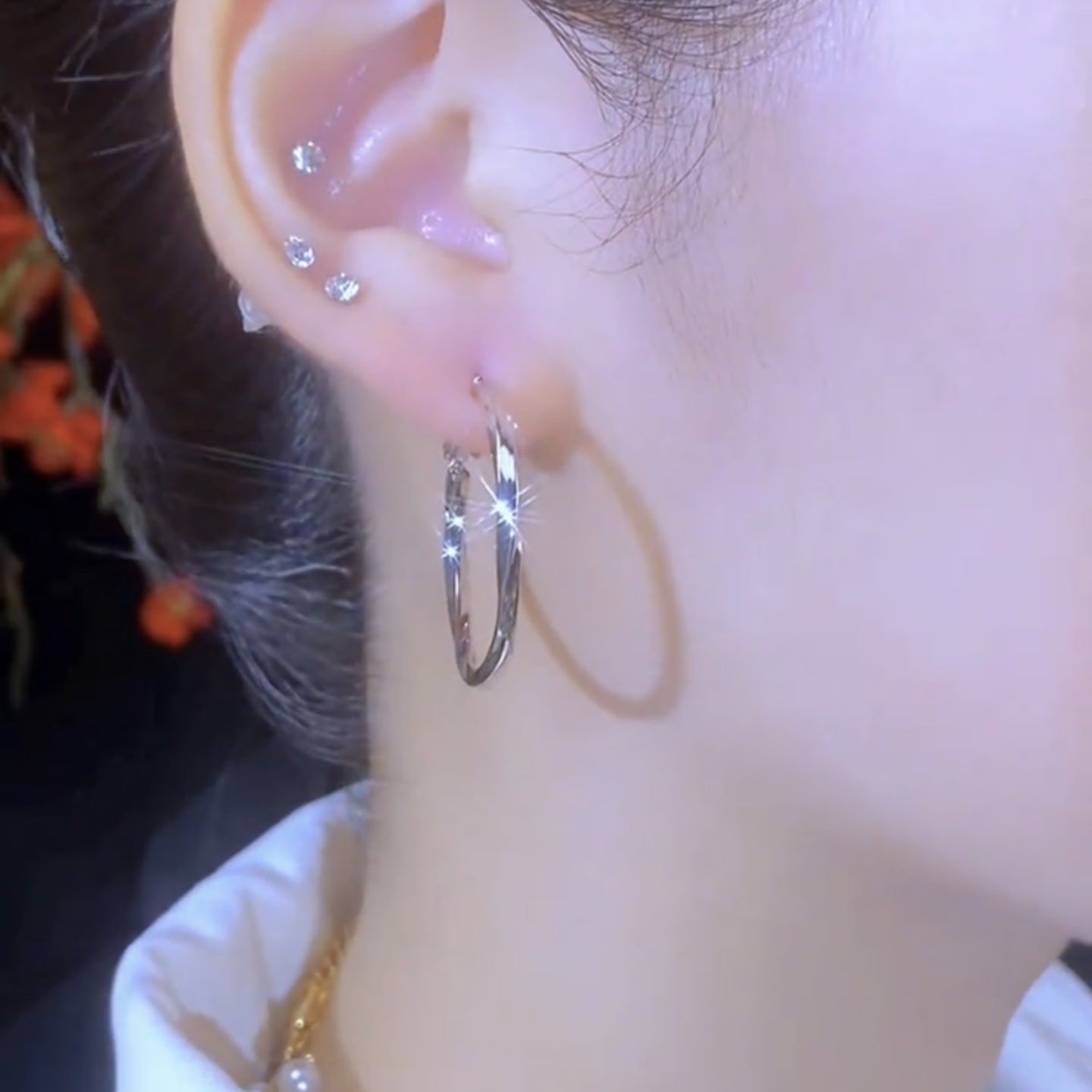 European and American versatile twisted thread earrings fashion high sense circle 925 silver needle earrings female Internet celebrity plain earrings